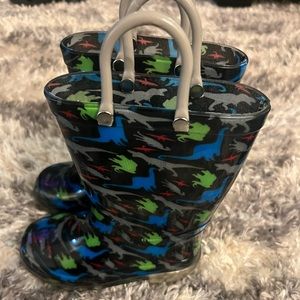 George Dino rain boots (NWOT)